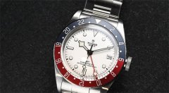 帝舵表壳有划痕原因是啥