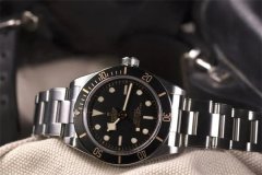 帝舵腕表发条拧反了解决技巧大全