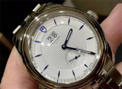 帝舵腕表表盘有划痕如何解决